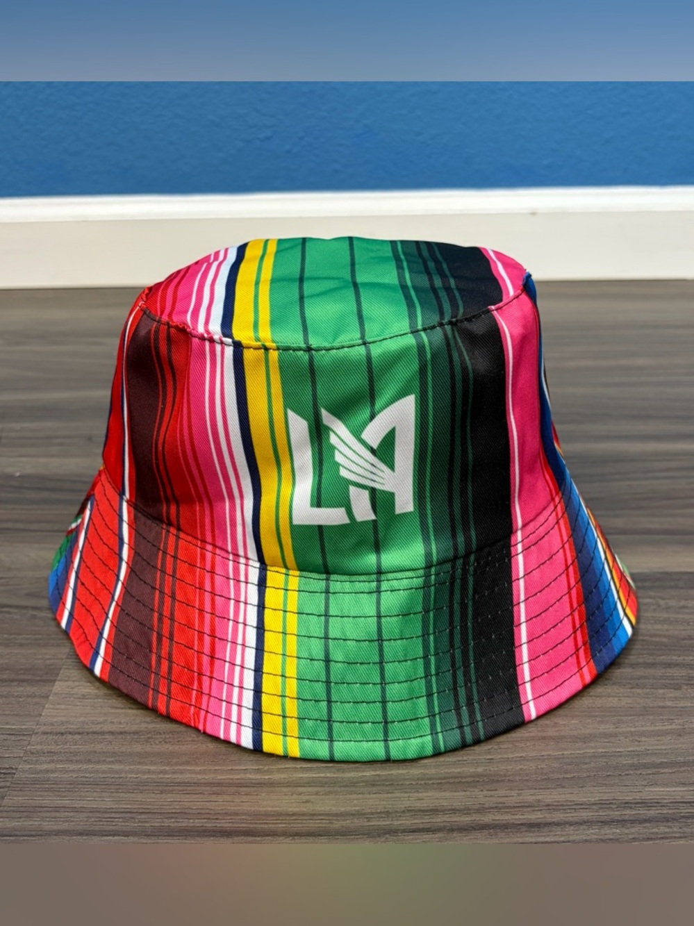 LAFC Los Angeles Football Club Promo Reversible Bucket Hat Rainbow Black One SZ